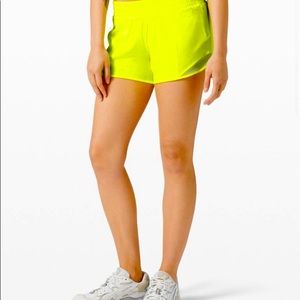 Hottyhots white 4 inch I take Zelle and if you want to buy messageme470-550-0220